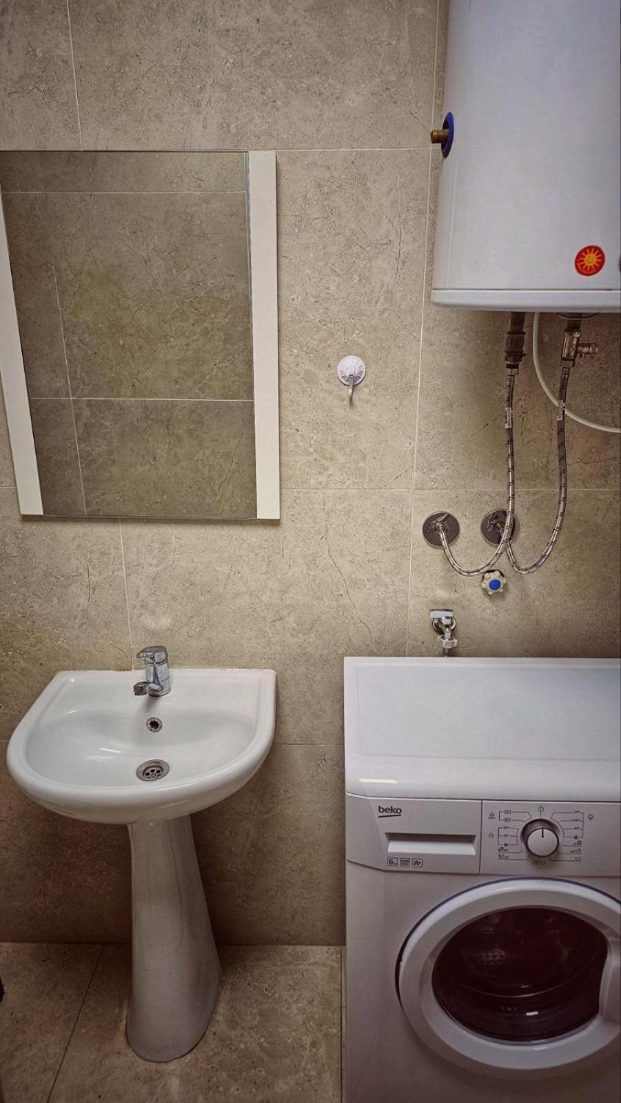 Madesa Apartment Skopje Buitenkant foto