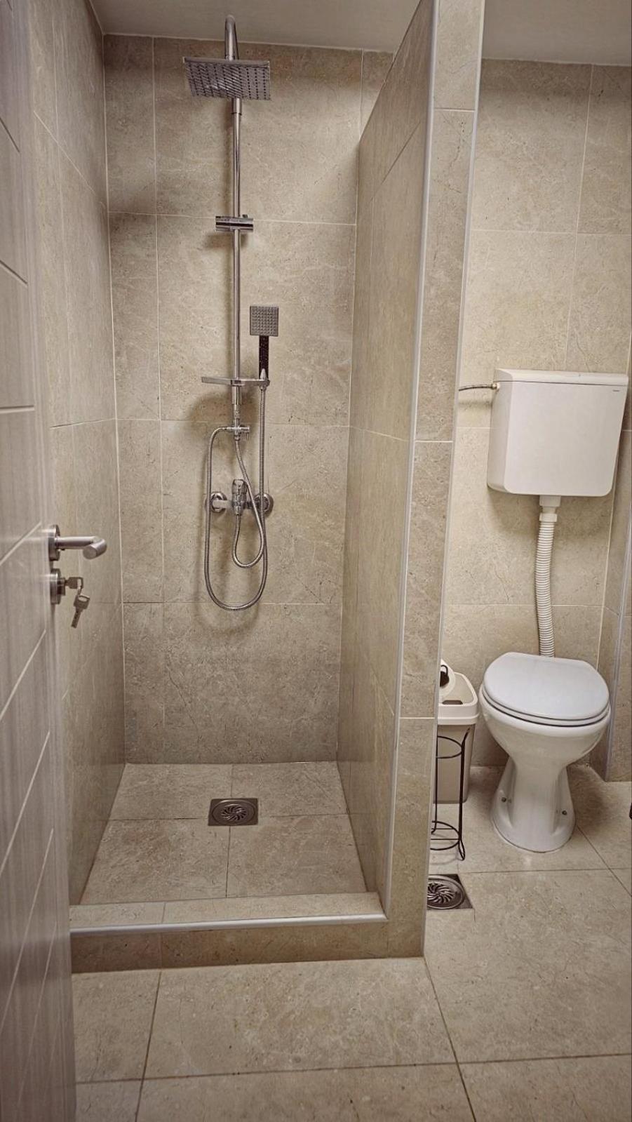 Madesa Apartment Skopje Buitenkant foto
